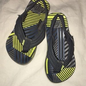 Toddler flip flops